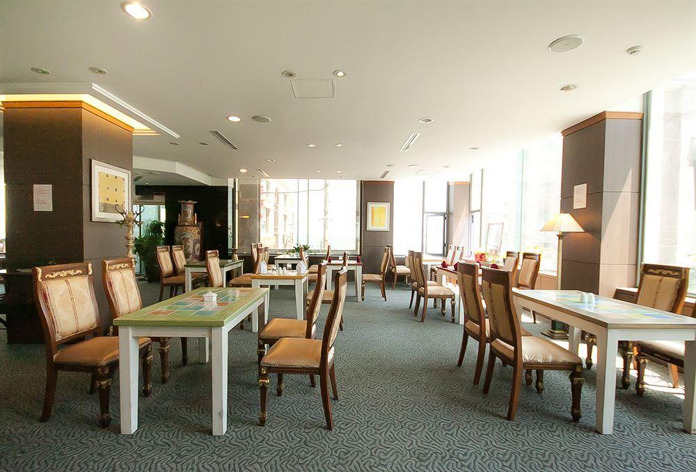 Dawn Beach Hotel Busan Exterior foto