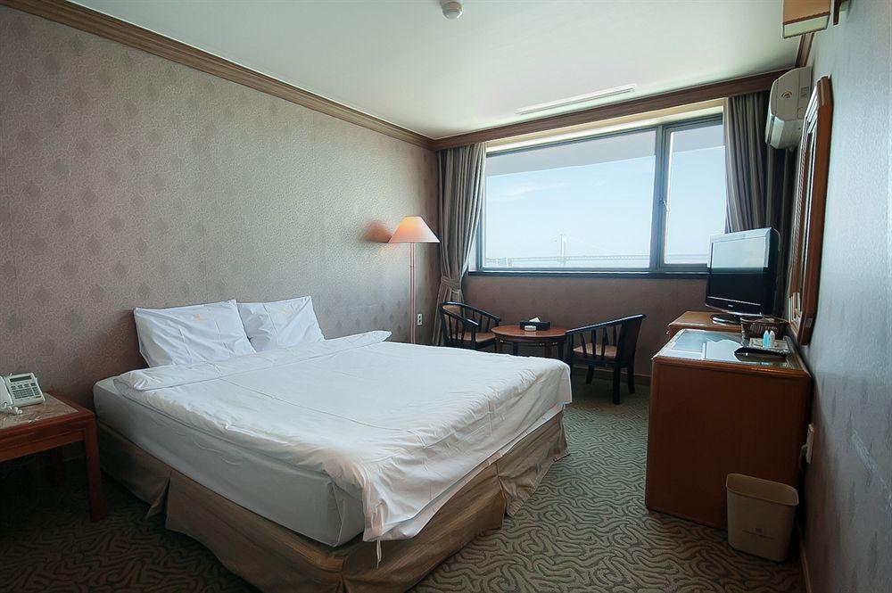 Dawn Beach Hotel Busan Exterior foto